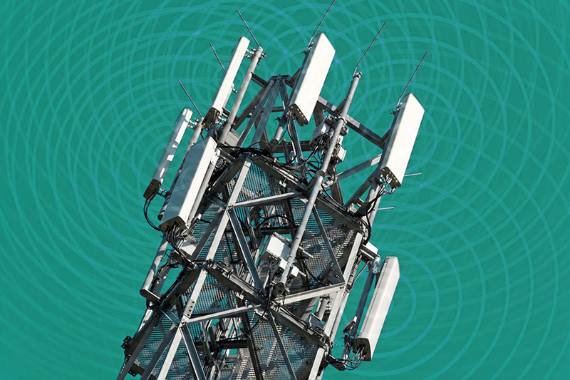 Bild einer grossen Mobilfunkantenne